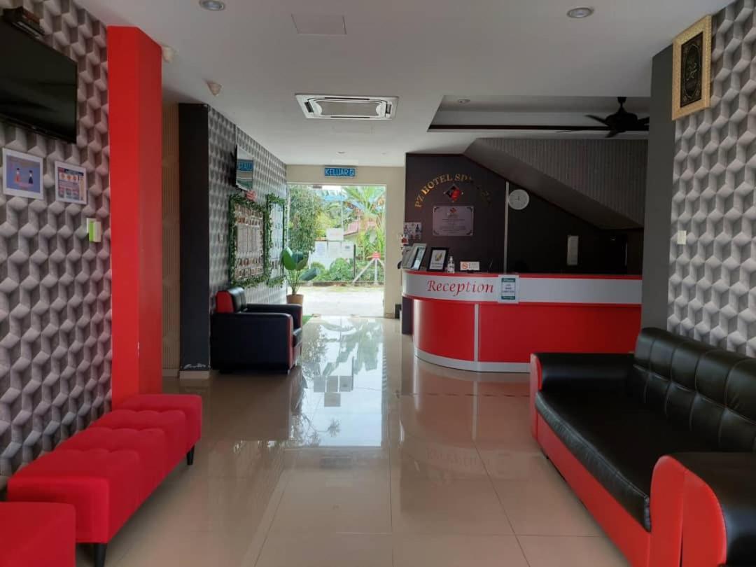 Pz Hotel Куала-Кангсар Экстерьер фото