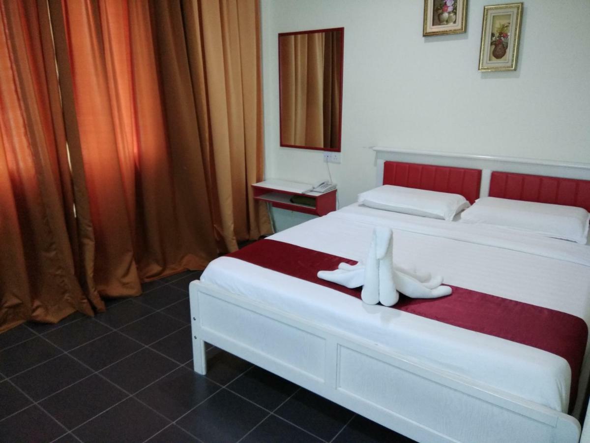 Pz Hotel Куала-Кангсар Экстерьер фото